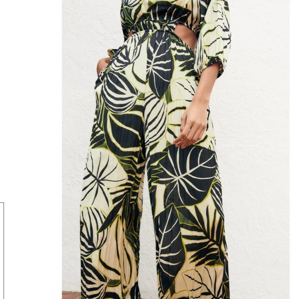 Zara floral print jumpsuit